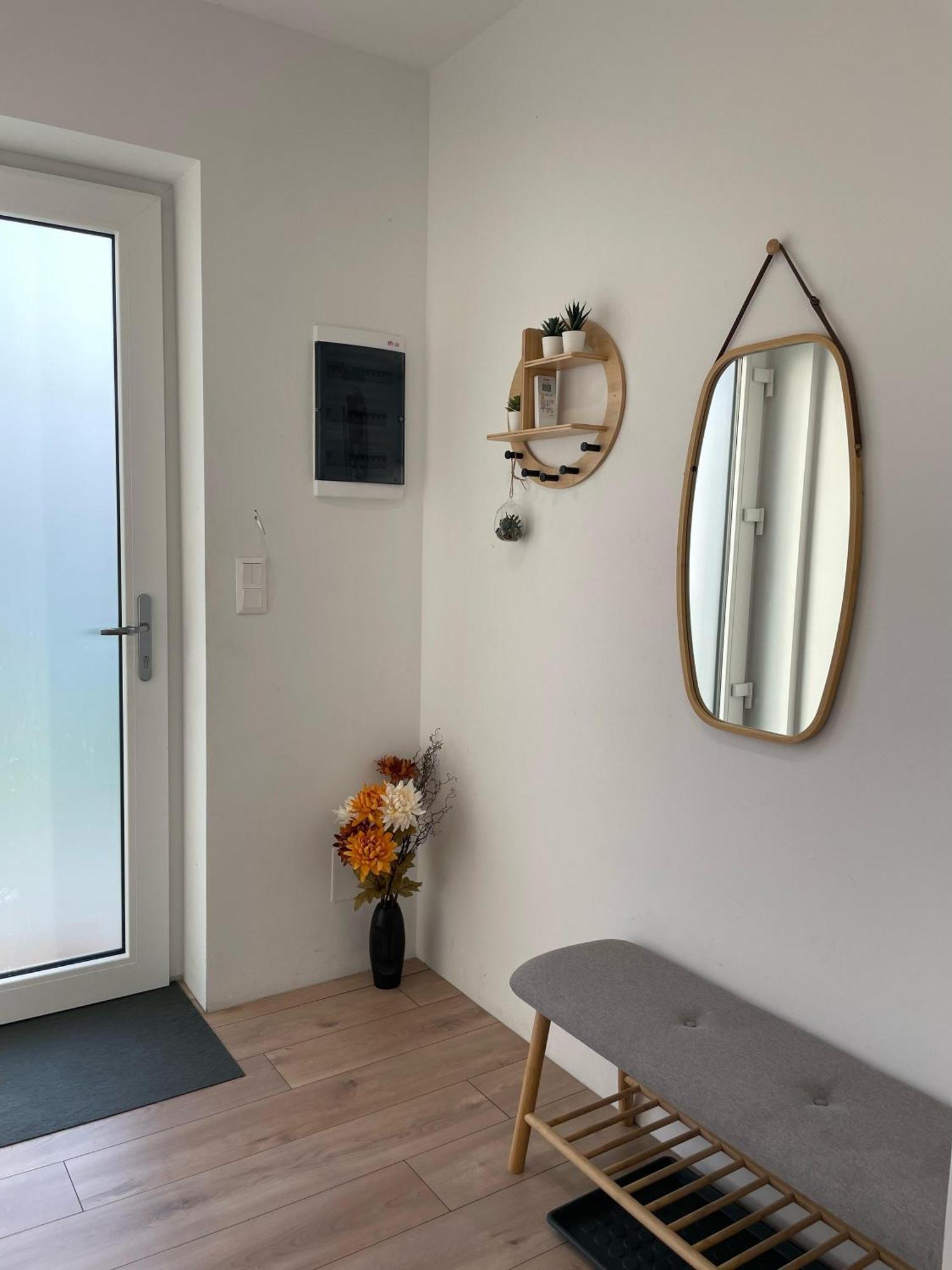Klimatizovany Apartmanovy Dom, S Virivkou, 1B Senec Exterior photo